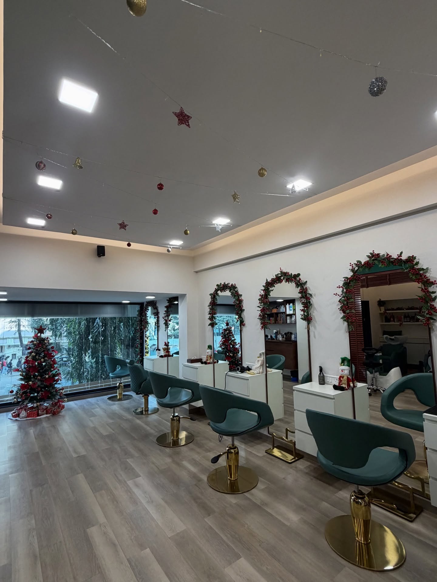 Luxury Hair Spa at Amavi Salon, Juhu Mumbai