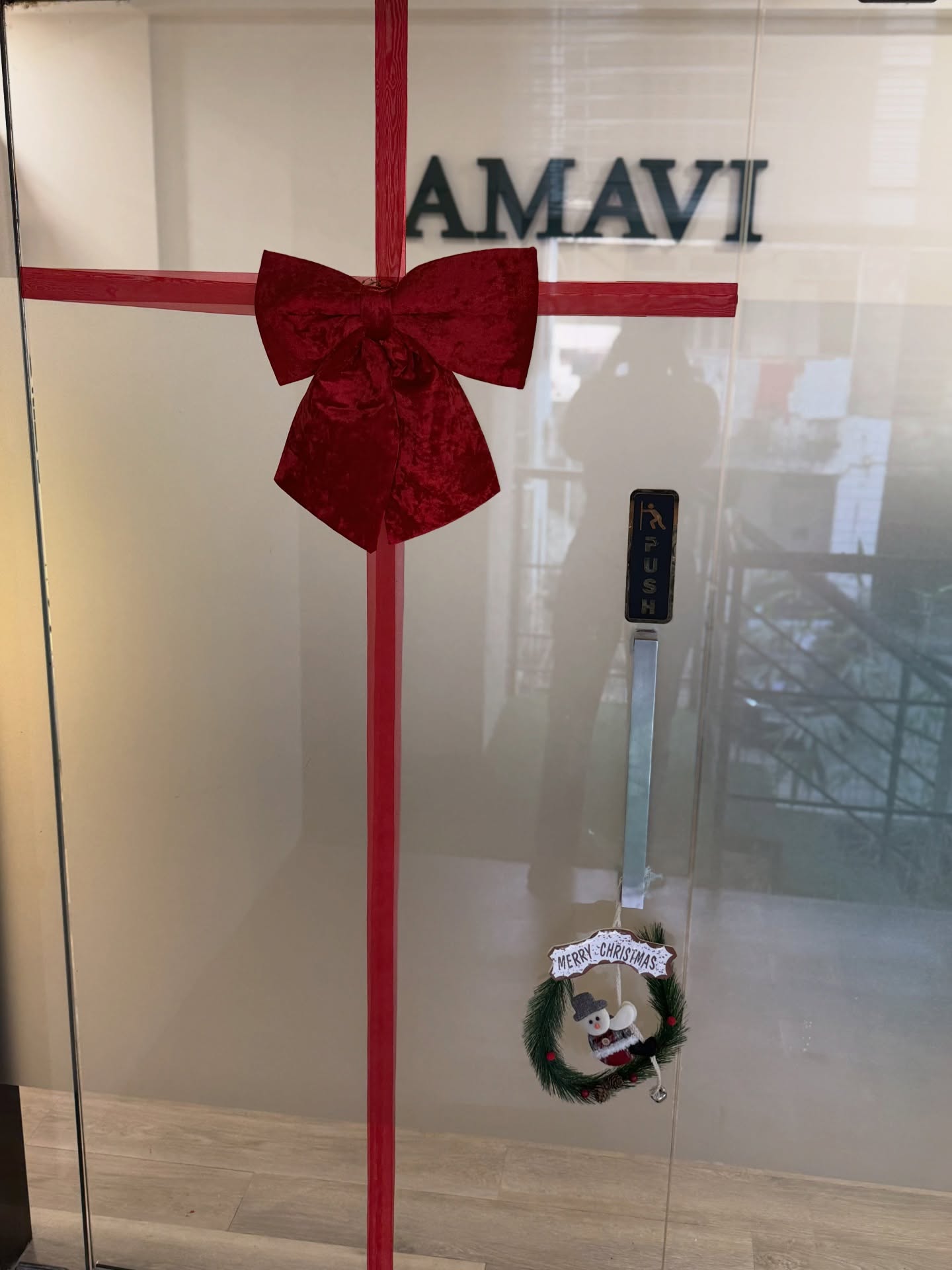 Gel nails — Amavi Salon